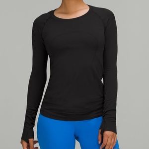 Lululemon black long sleeve